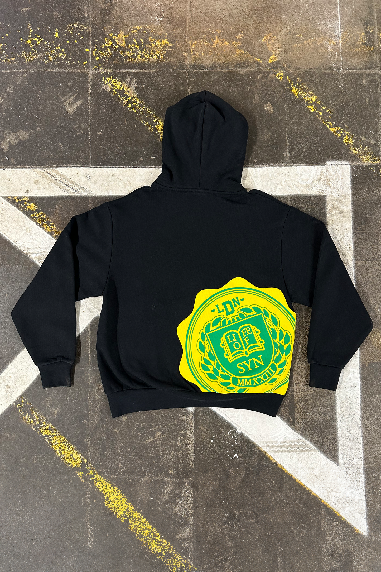 COLLEGE TRACKSUIT – BLACK - Syna World