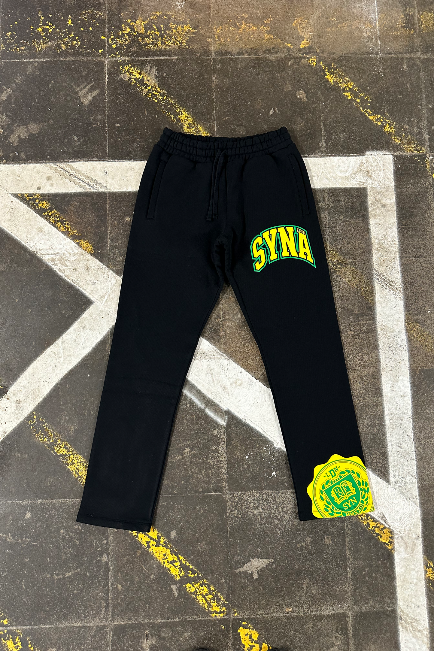 COLLEGE TRACKSUIT – BLACK - Syna World