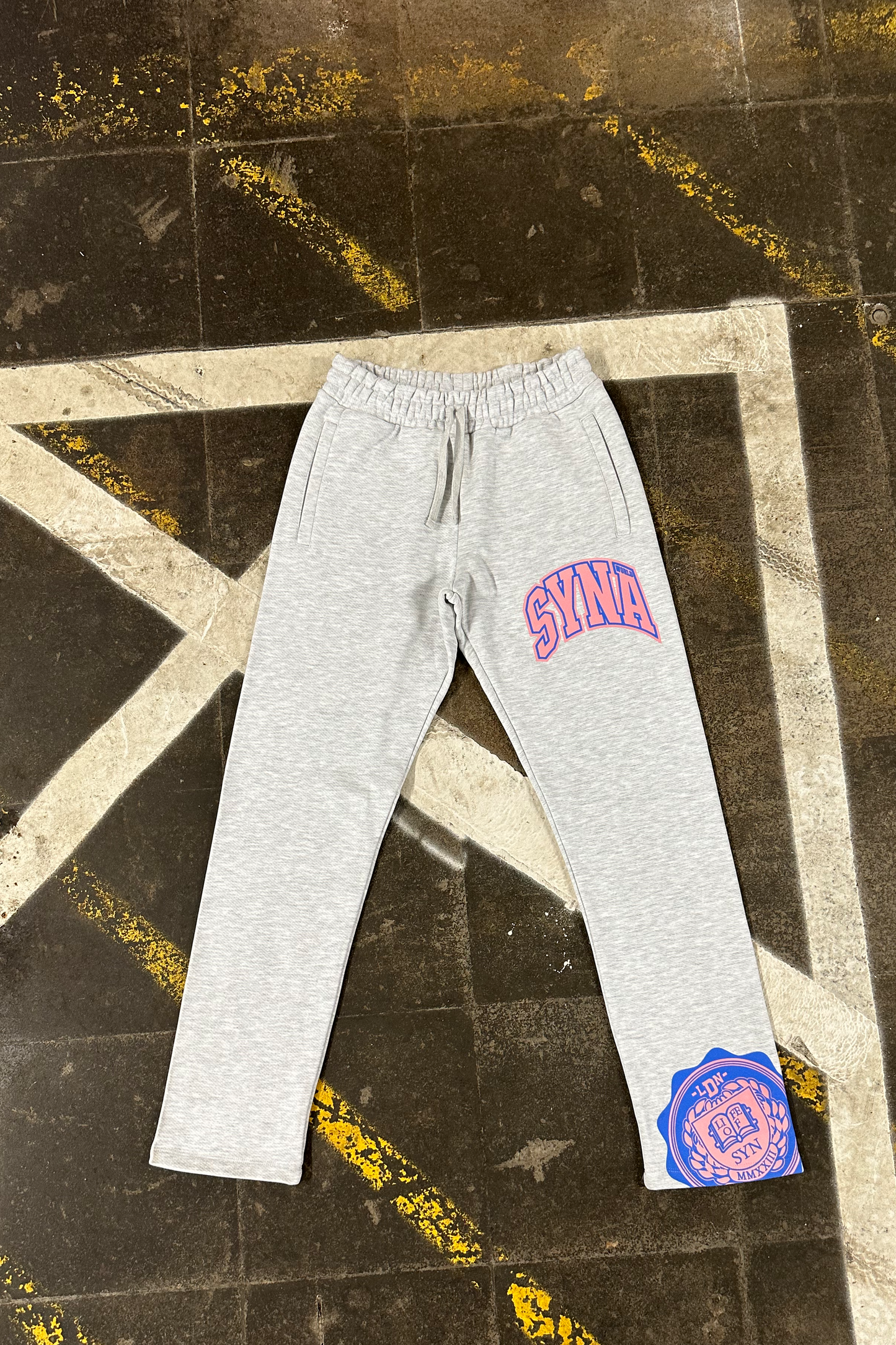 COLLEGE TRACKSUIT – GREY - Syna World